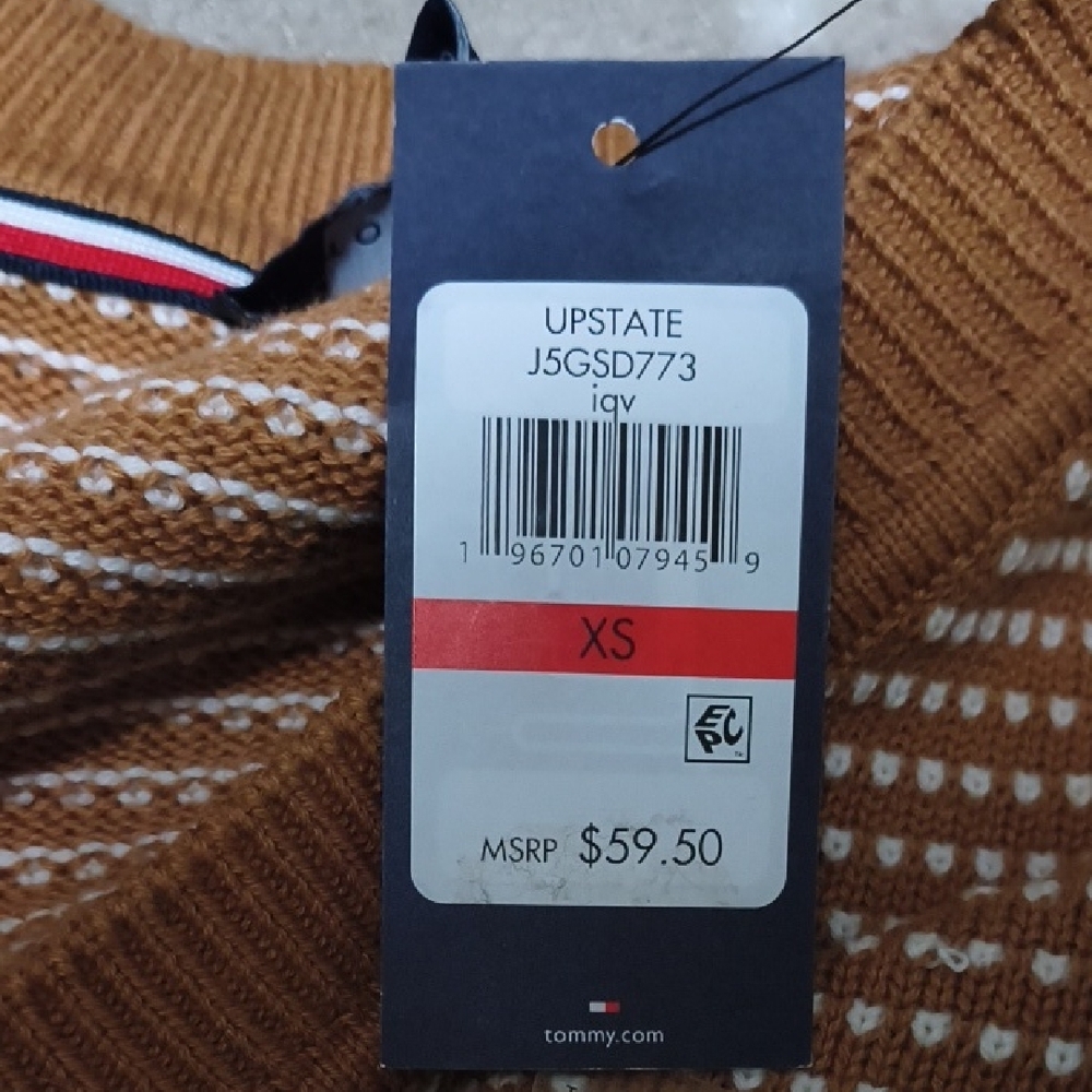 Tommy Hilfiger Women's Brown V-Neck Sweater - Picture 6 of 6